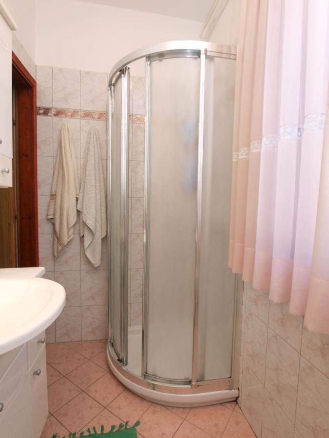 Apartment Josip 933 法扎纳 外观 照片