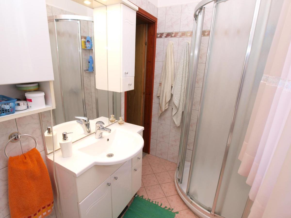 Apartment Josip 933 法扎纳 外观 照片