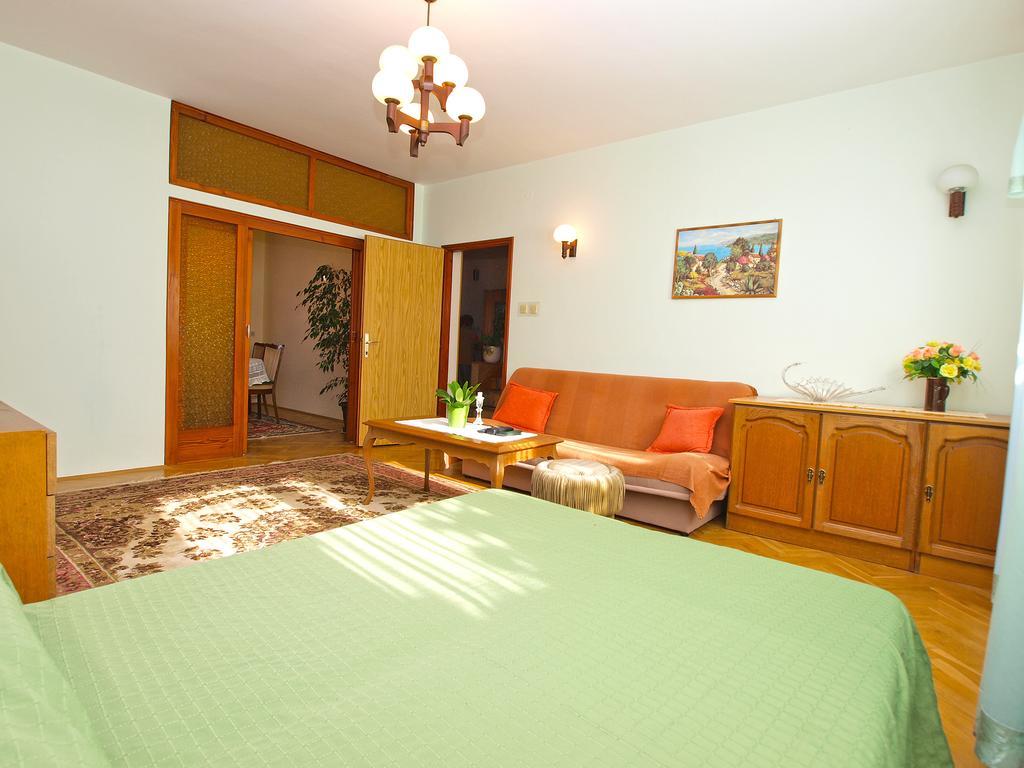 Apartment Josip 933 法扎纳 外观 照片